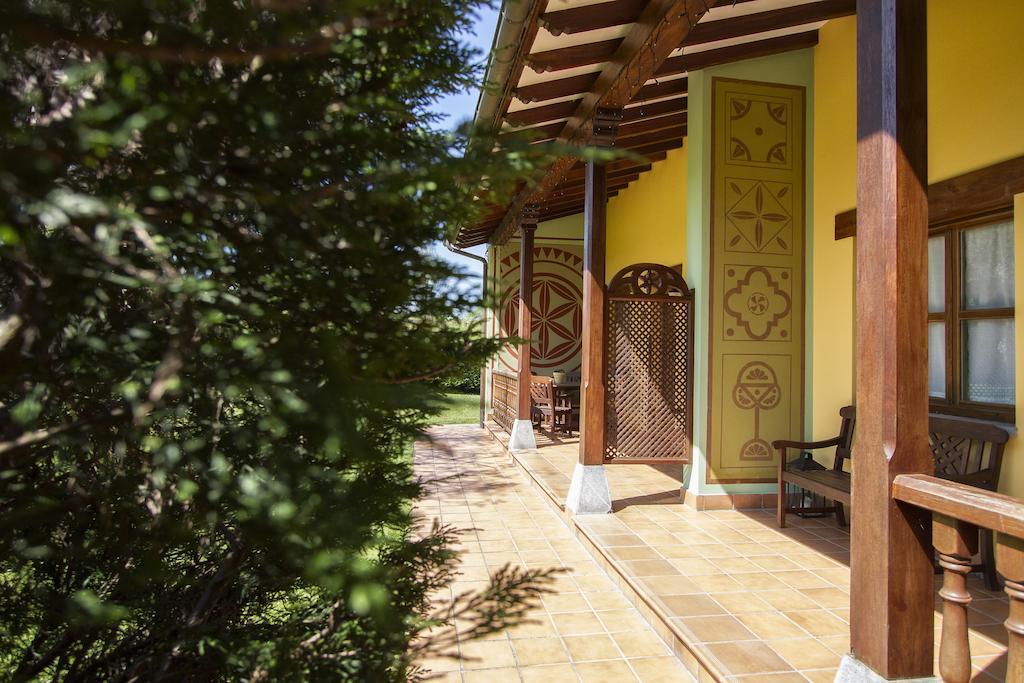 Apartamentos Camin De Pelayo Las Rozas Buitenkant foto